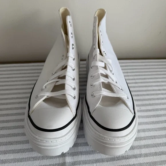 Converse NEW Women's Chuck Taylor All Star Lugged Platform Hi Top Shoe Size 10 - Picture 3 of 10